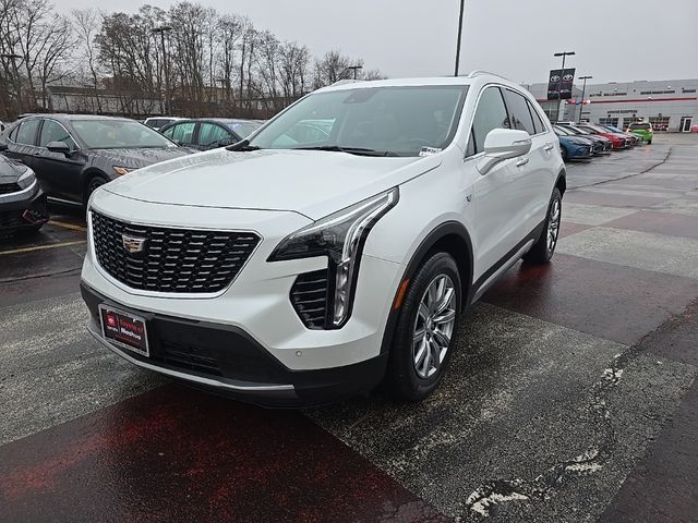 2021 Cadillac XT4 Premium Luxury