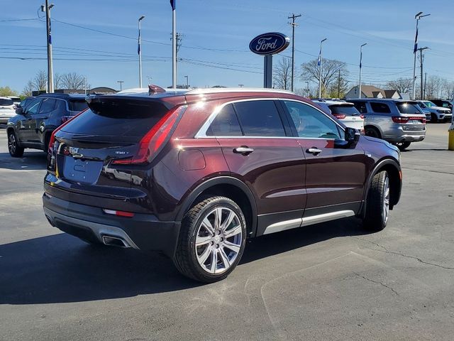 2021 Cadillac XT4 Premium Luxury