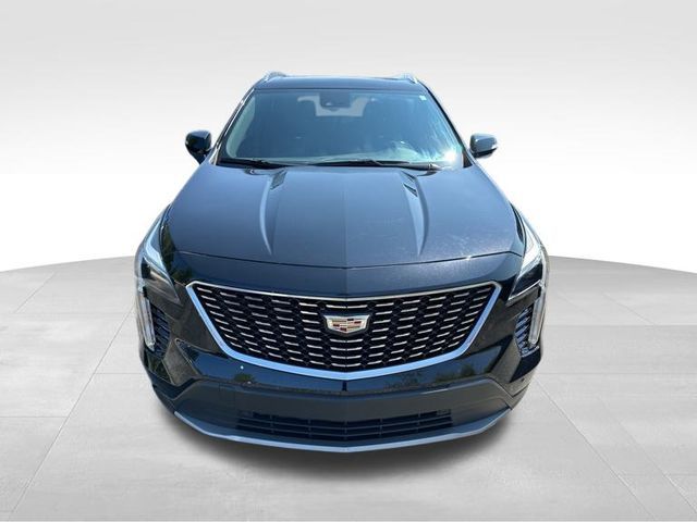 2021 Cadillac XT4 Premium Luxury