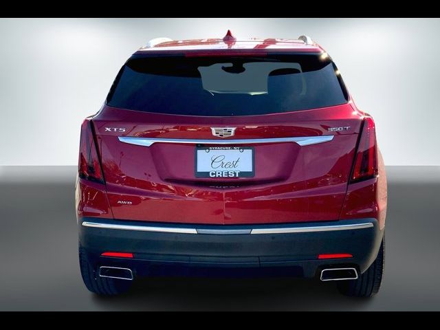 2021 Cadillac XT5 Luxury