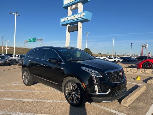 2021 Cadillac XT5 Premium Luxury