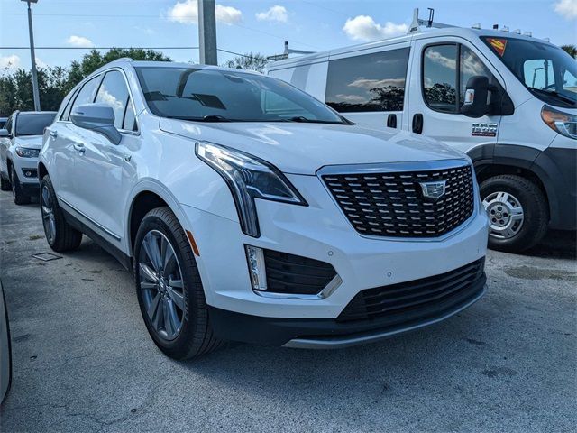 2021 Cadillac XT5 Premium Luxury