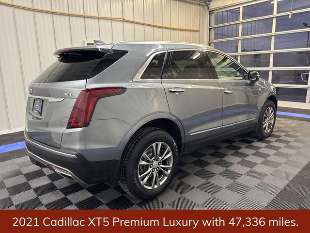 2021 Cadillac XT5 Premium Luxury