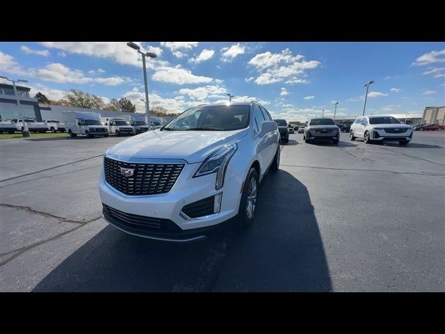 2021 Cadillac XT5 Premium Luxury