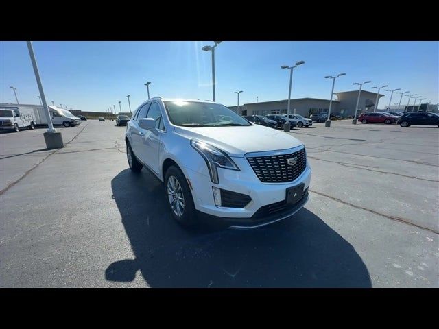 2021 Cadillac XT5 Premium Luxury