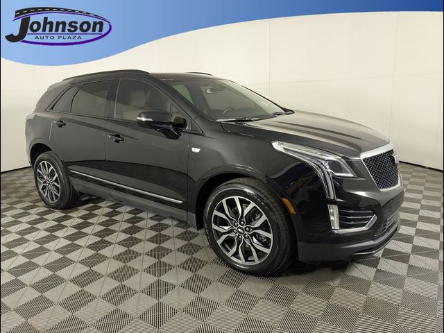 2021 Cadillac XT5 Sport