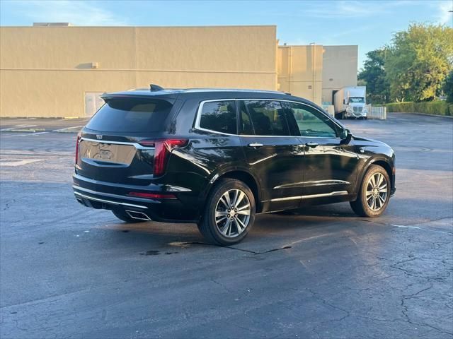 2021 Cadillac XT6 Premium Luxury