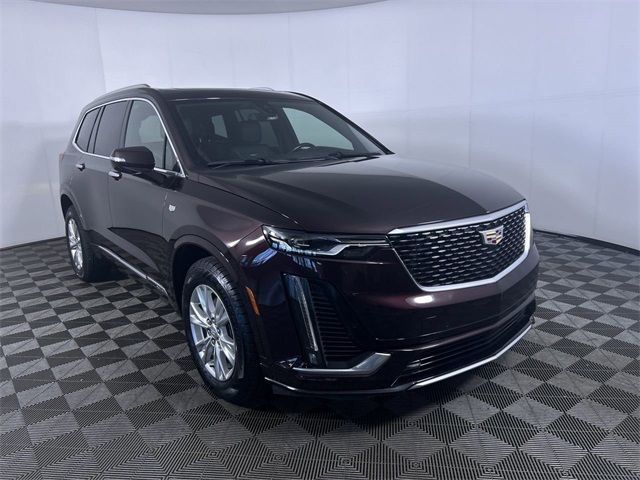 2021 Cadillac XT6 Luxury