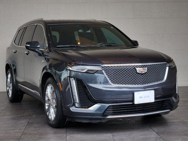 2021 Cadillac XT6 Luxury