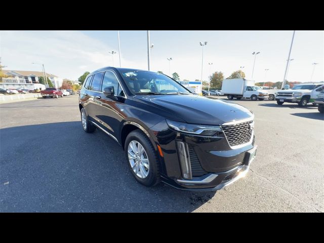 2021 Cadillac XT6 Luxury