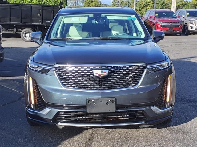 2021 Cadillac XT6 Premium Luxury