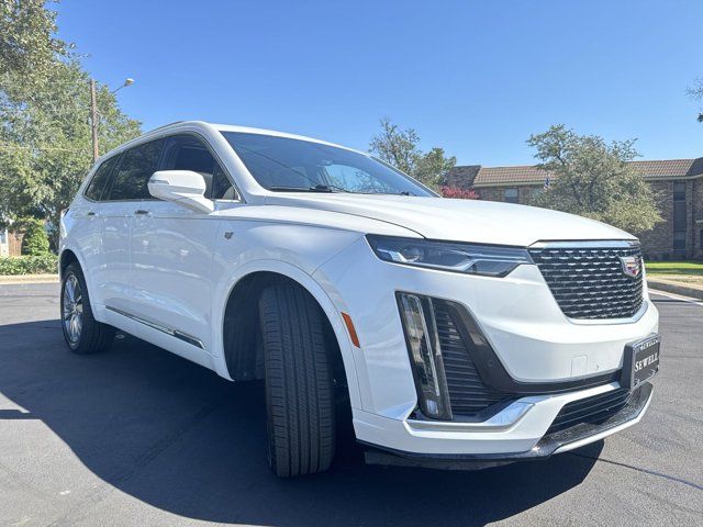 2021 Cadillac XT6 Premium Luxury