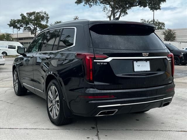 2021 Cadillac XT6 Premium Luxury