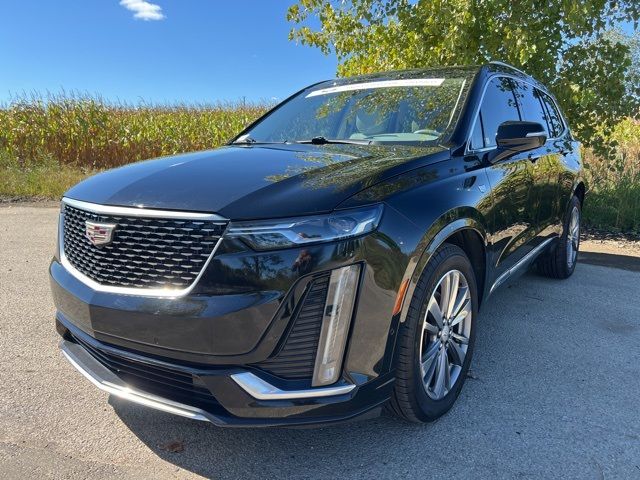 2021 Cadillac XT6 Premium Luxury