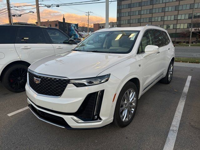 2021 Cadillac XT6 Premium Luxury