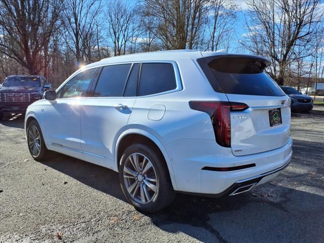 2021 Cadillac XT6 Premium Luxury