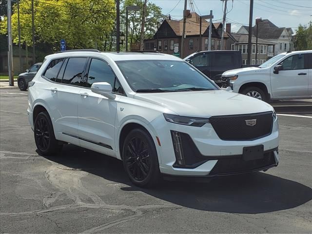 2021 Cadillac XT6 Sport