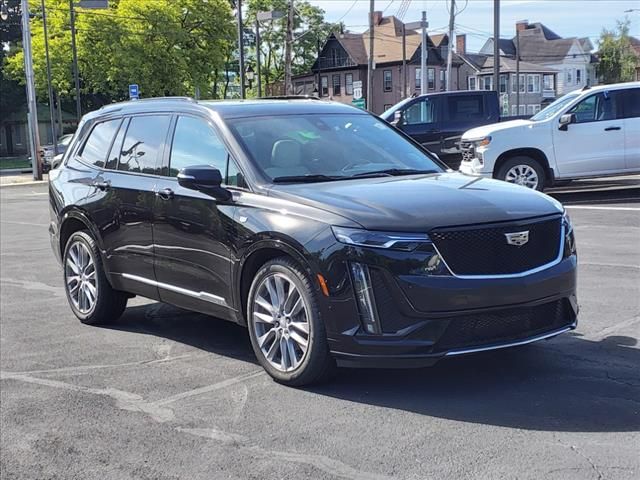 2021 Cadillac XT6 Sport