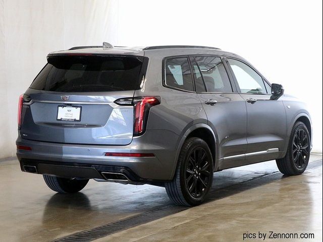 2021 Cadillac XT6 Sport