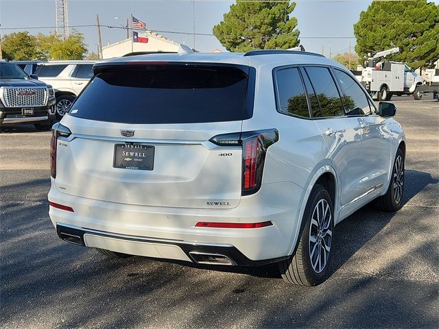 2021 Cadillac XT6 Sport