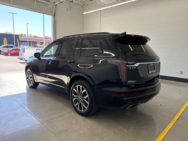 2021 Cadillac XT6 Sport