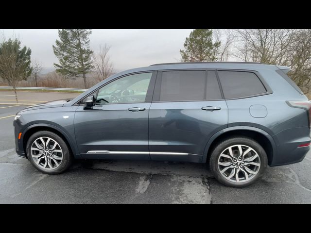 2021 Cadillac XT6 Sport