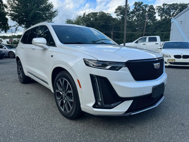 2021 Cadillac XT6 Sport