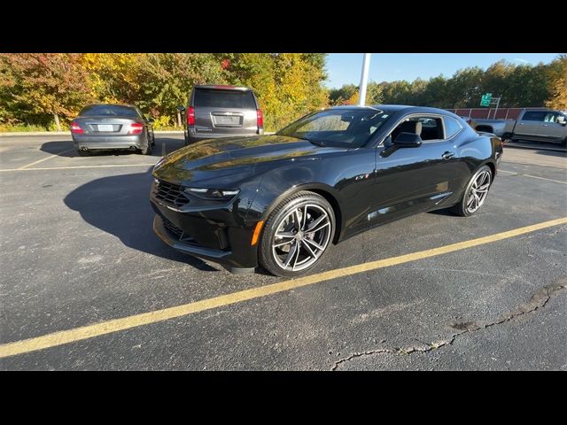 2021 Chevrolet Camaro 1LT