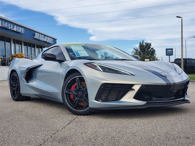 2021 Chevrolet Corvette 2LT