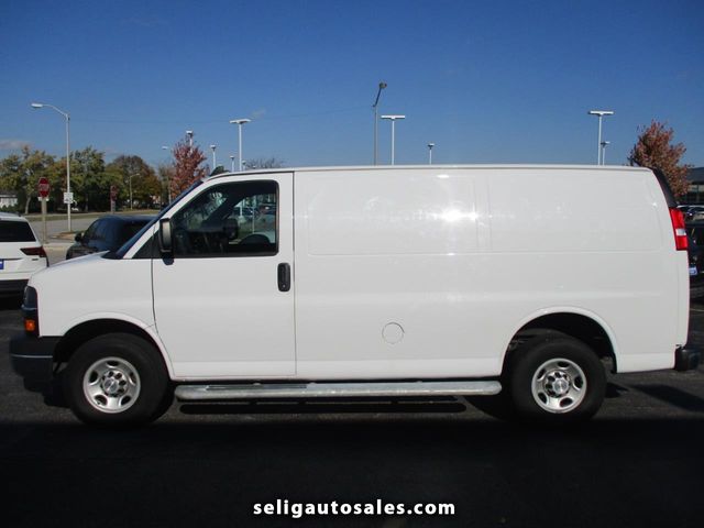 2021 Chevrolet Express Base