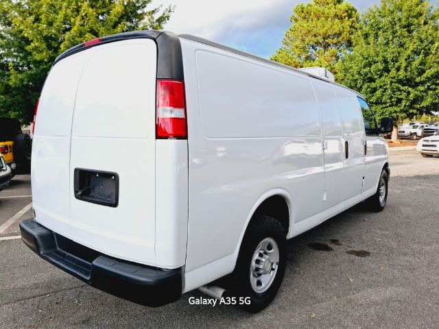 2021 Chevrolet Express Base