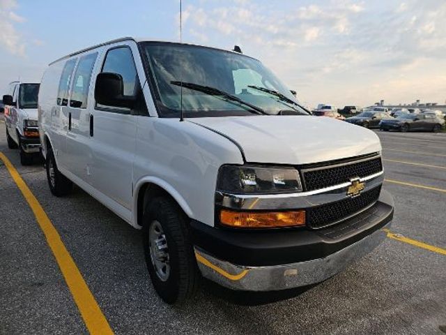 2021 Chevrolet Express Base