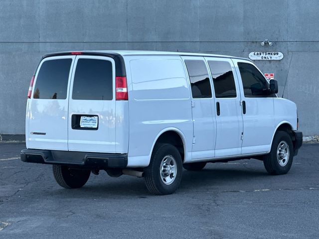 2021 Chevrolet Express Base