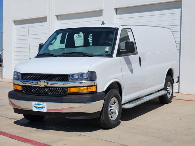 2021 Chevrolet Express Base