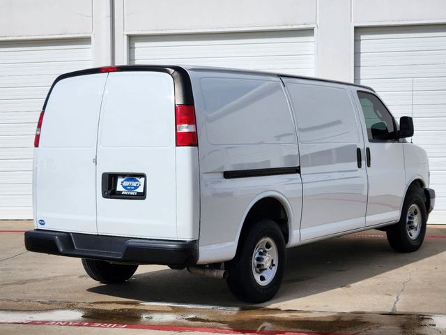 2021 Chevrolet Express Base