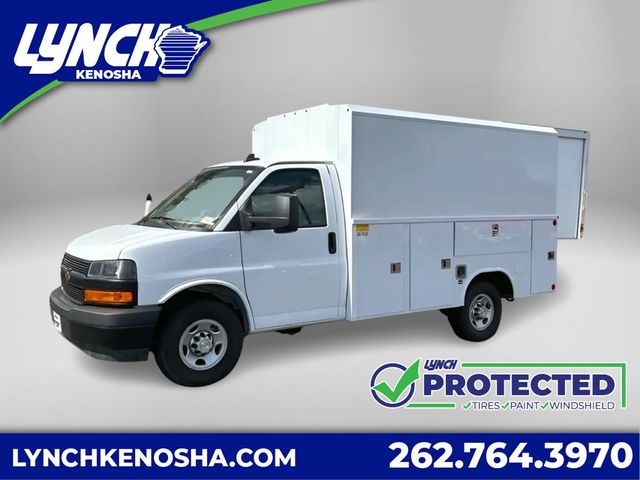 2021 Chevrolet Express Base