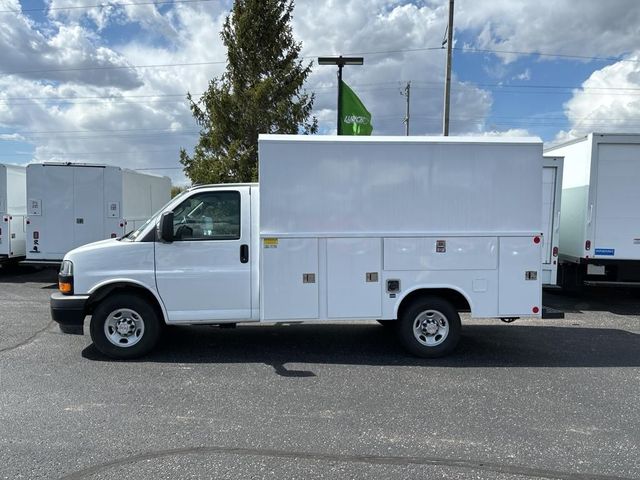 2021 Chevrolet Express Base