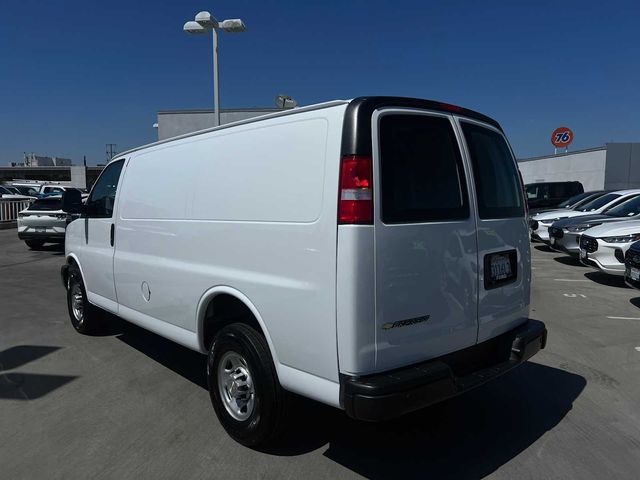 2021 Chevrolet Express Base