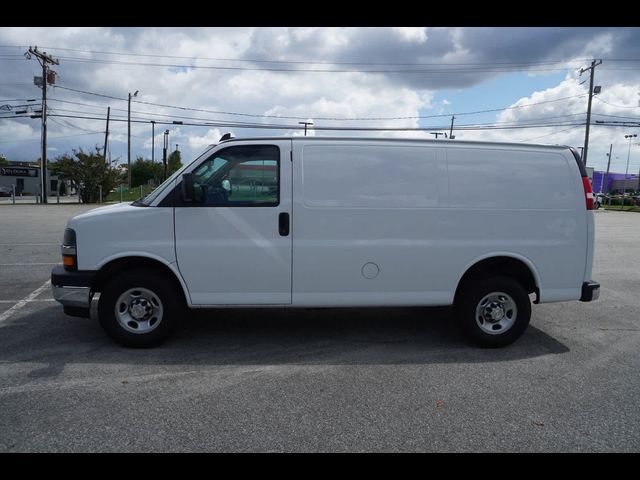 2021 Chevrolet Express Base