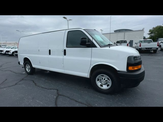 2021 Chevrolet Express Base