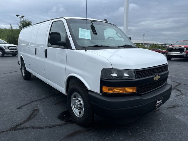 2021 Chevrolet Express Base