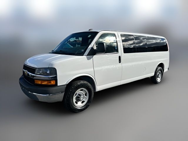 2021 Chevrolet Express LT