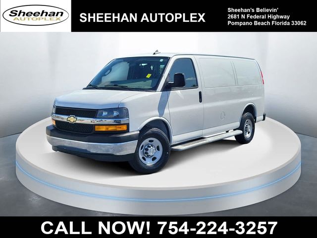 2021 Chevrolet Express Base