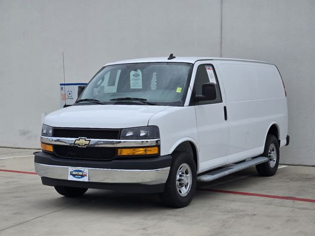 2021 Chevrolet Express Base