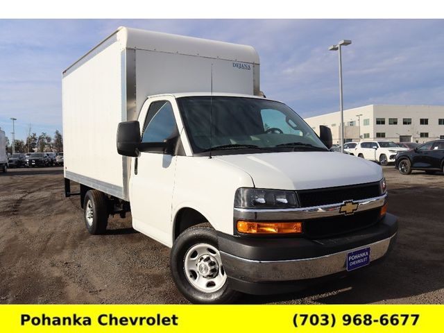 2021 Chevrolet Express Base
