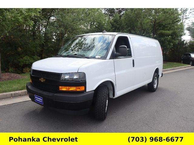 2021 Chevrolet Express Base