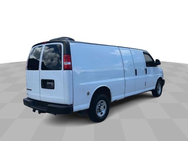 2021 Chevrolet Express Base