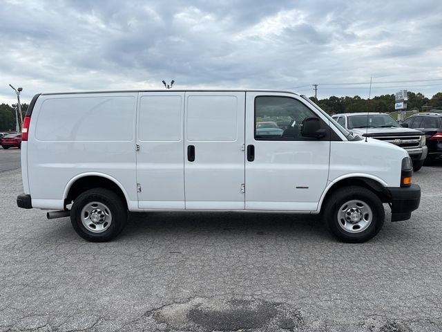 2021 Chevrolet Express Base