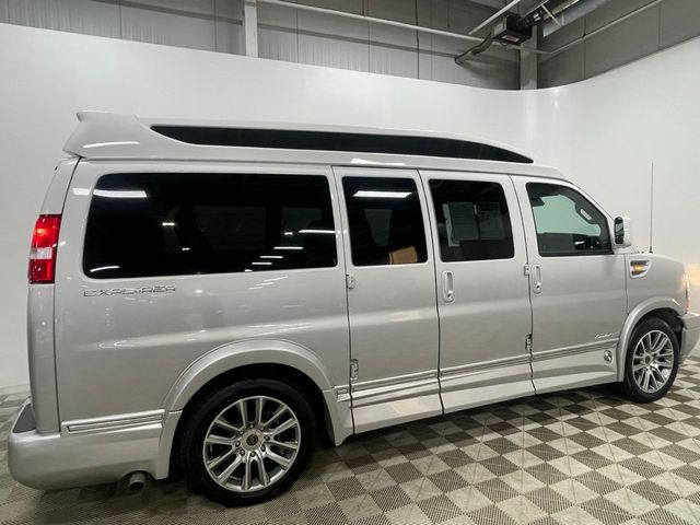 2021 Chevrolet Express Base