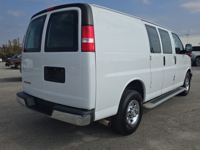 2021 Chevrolet Express Base